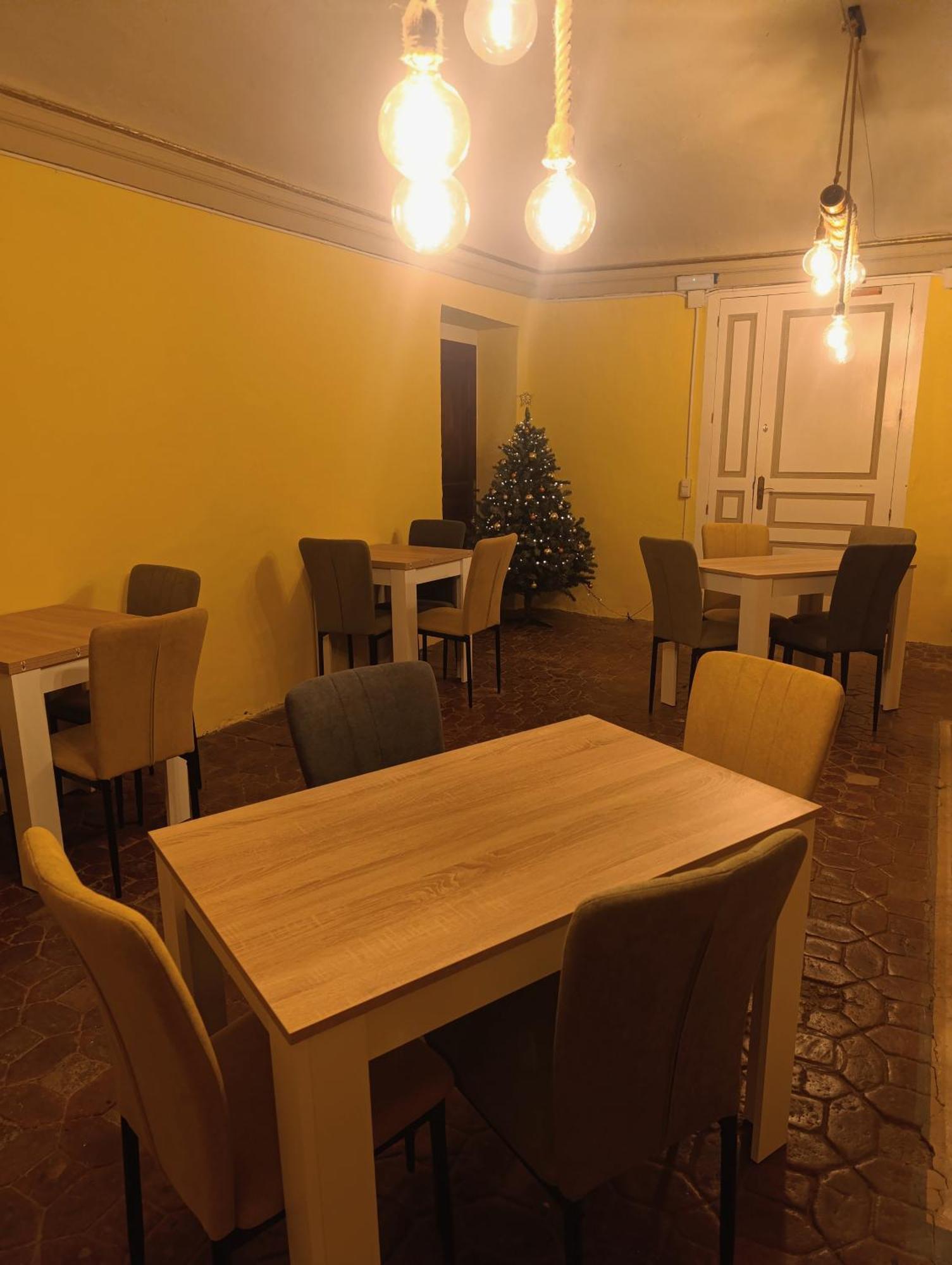 Mas Pitre Bed & Breakfast Besalu Ngoại thất bức ảnh